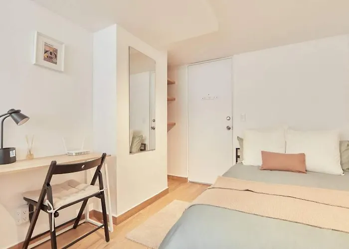 Cozy Cuauhtemoc Studio, Near Embassy Hotel Mexico City